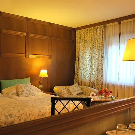 Savoia Palace Hotel 4*